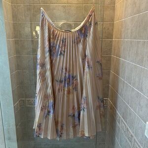 Lauren Ralph Lauren Cream and Blue Pleated Midi Skirt